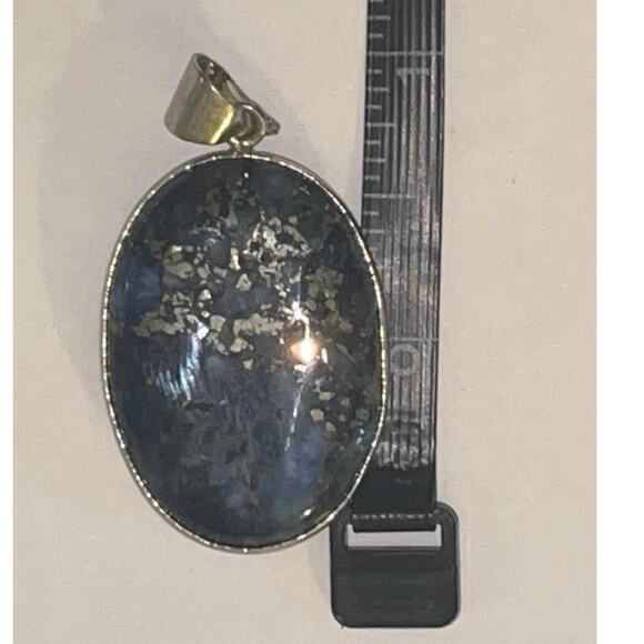 Oval Lapis Lazuli Gemstone Pendant - Picture 8 of 13